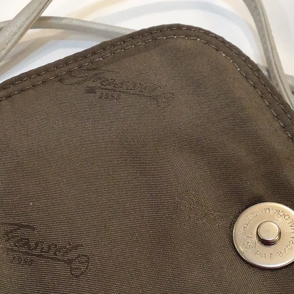 Fossil leather crossbody bag with sections - Picture 9 of 11